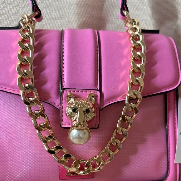 Aldo Fuchsia Satchel Bag With Gold Chain detail and lion head - Picture 3 of 9